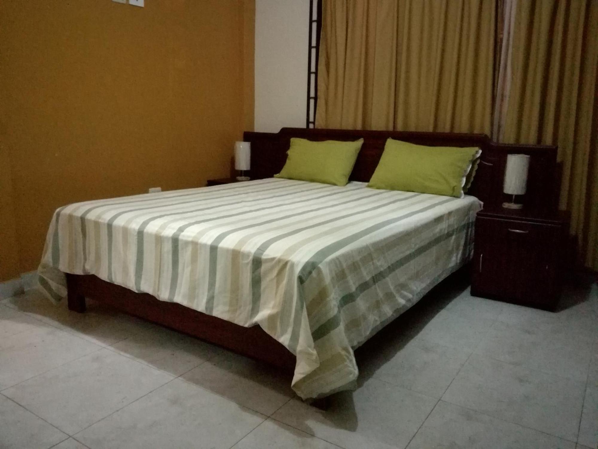 Hostal La Molienda Puyo Luaran gambar
