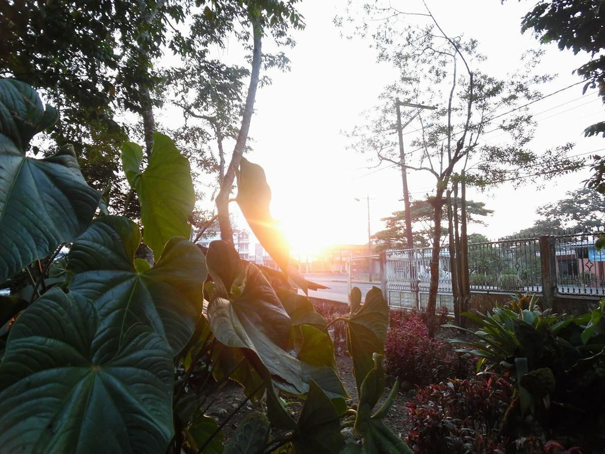 Hostal La Molienda Puyo Luaran gambar